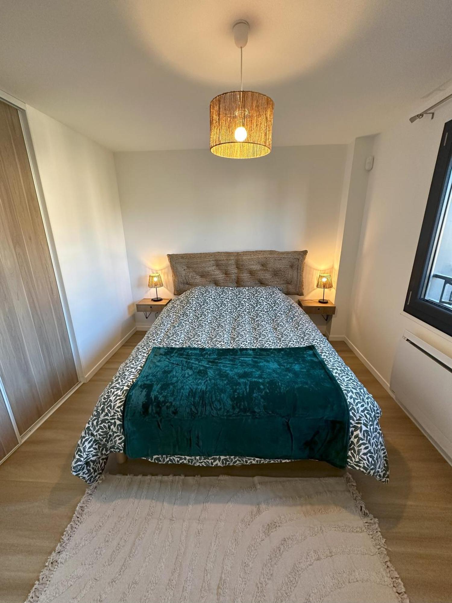 Sunny House - Villa 4 Chambres - Saint Genis Les Ollieres Luaran gambar